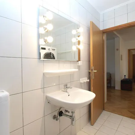 And Novigrad 1624 Guest house 3*