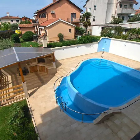 Guest house And Novigrad 1624