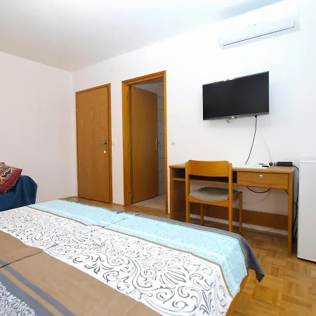 And Novigrad 1624 Guest house 3*